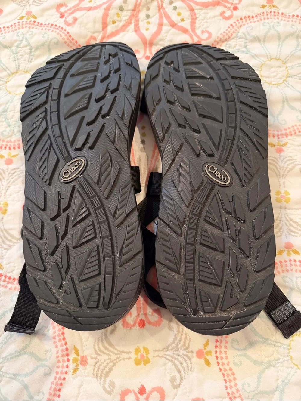Chaco Classic Sports Cross-Strap Sandals